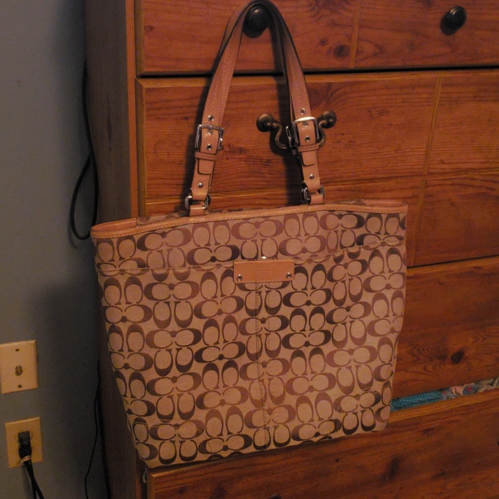 Coach purse